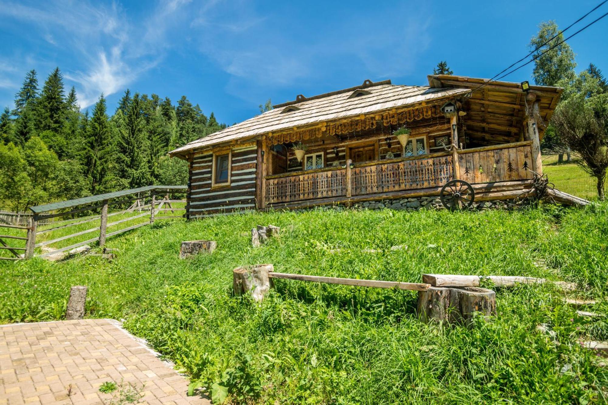 Casa Rustik Bucovina Villa Fundu Moldovei Exteriör bild